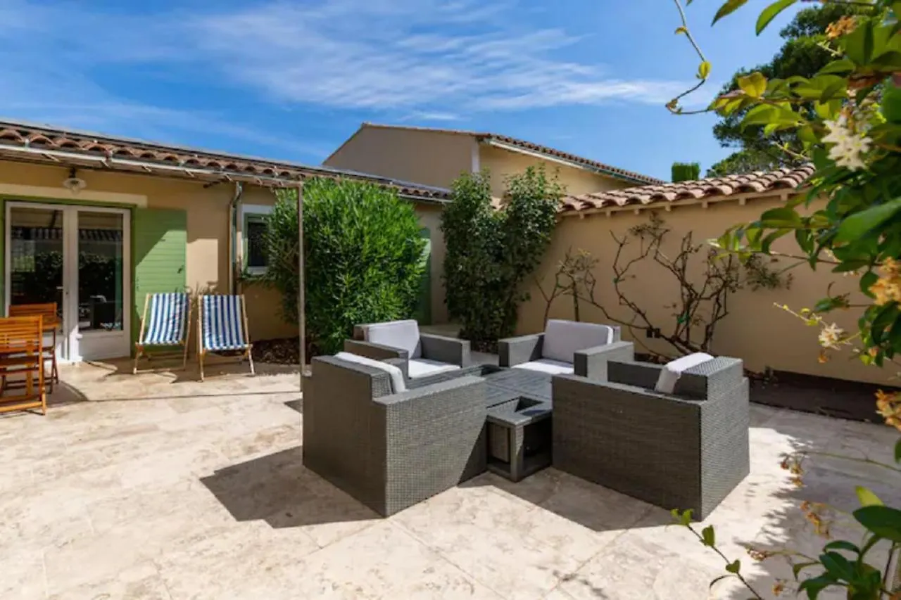 Appartement La Bastide de l Etang à LʼIsle-sur-la-Sorgue